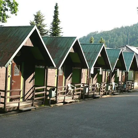 Rekreacni Komplex Losinka Курортный комплекс *