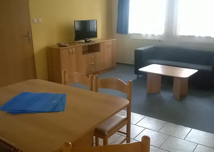Θέρετρο Rekreacni Komplex Losinka *